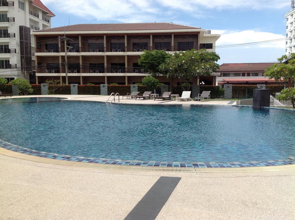 Marsi Pattaya Hotell Eksteriør bilde
