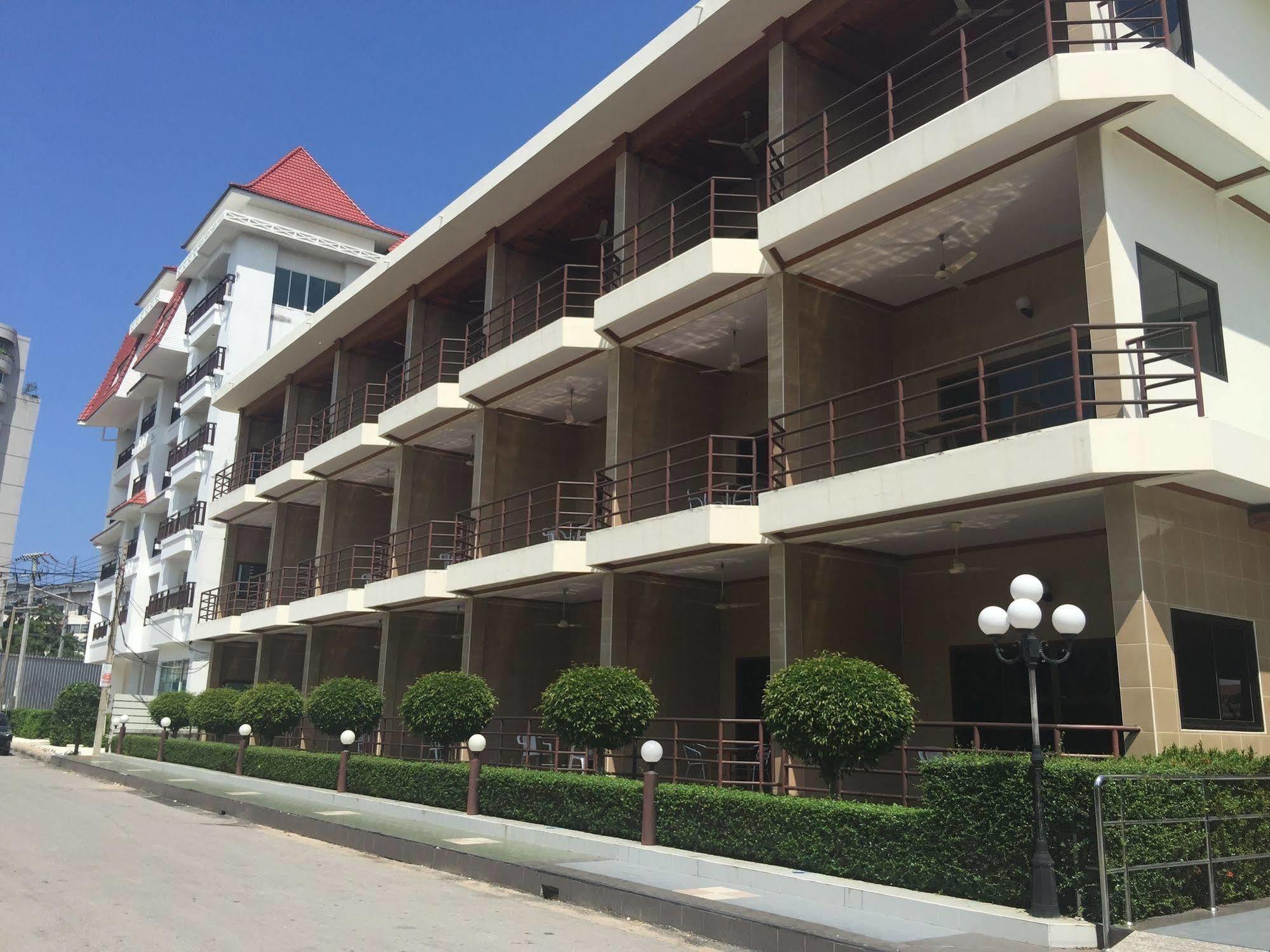 Marsi Pattaya Hotell Eksteriør bilde